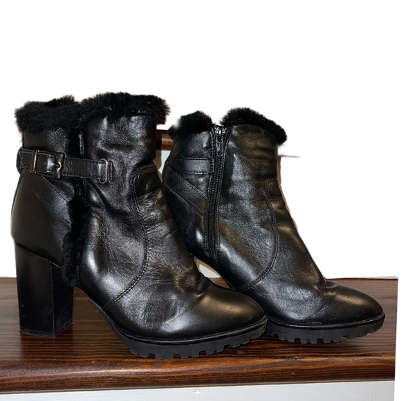 Elena Solano Fur Trim Booties - Picture 1 of 3